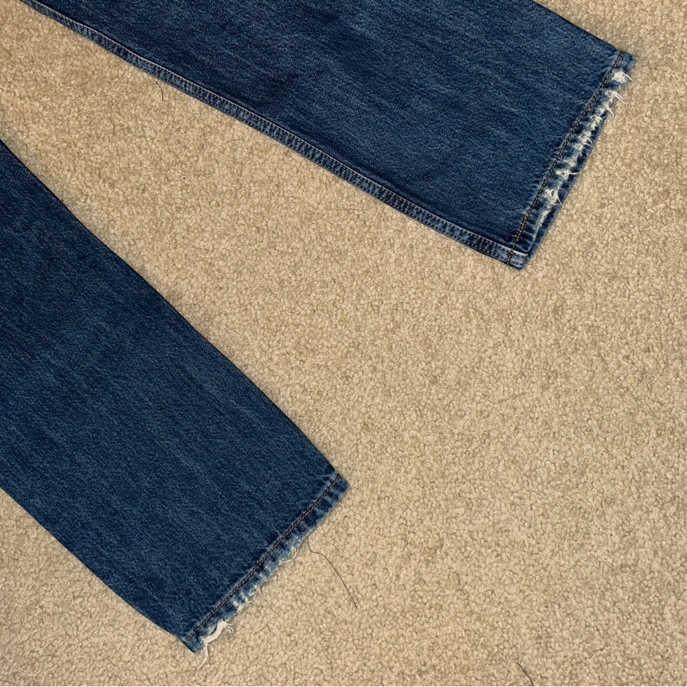 Levi's Straight Leg Jeans in Dark Blue Denim - Picture 5 of 5